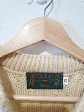 Load image into Gallery viewer, Vintage Chunky Wool Sweater (XL)
