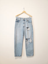 Load image into Gallery viewer, Levi&#39;s &#39;94 Baggy Jeans (30)
