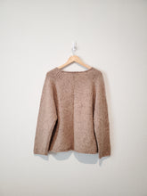 Load image into Gallery viewer, Vintage Chunky Wool Sweater (M)
