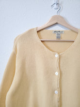 Load image into Gallery viewer, Vintage Eddie Bauer Sunshine Sweater (L)
