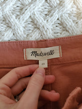 Load image into Gallery viewer, Madewell Wide Leg Pants (29)
