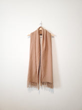 Load image into Gallery viewer, Camel Blanket Scarf
