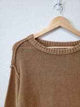 Load image into Gallery viewer, AE Brown Crop Sweater (XS)

