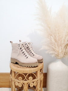 Splendid Suede Lace Up Boots (8)