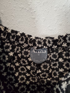 NEW Arula Embroidered Top (3X)