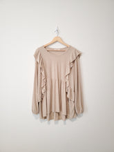 Load image into Gallery viewer, Neutral Ruffle Textured Top (XL)
