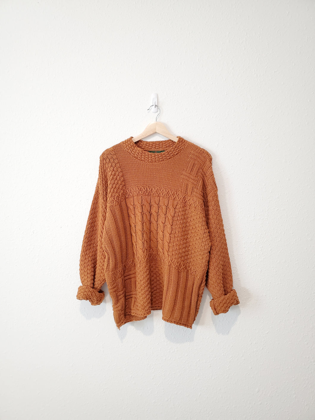 Vintage Chunky Cable Knit Sweater (M)