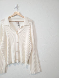 NEW Ribbed Button Up Sweater (L)