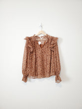 Load image into Gallery viewer, NEW Floral Puff Sleeve Top (M)
