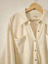 Load image into Gallery viewer, Madewell Waffle Button Up (M)
