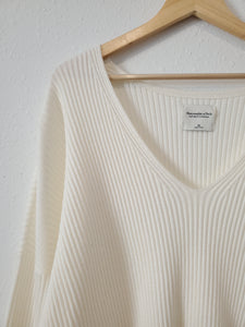 A&F Cozy Ribbed Sweater (XL)