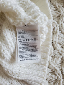 Chunky Cable Knit Sweater (XXL)