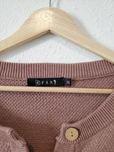 Load image into Gallery viewer, Waffle Henley Sweater (M)
