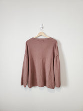 Load image into Gallery viewer, Waffle Henley Sweater (M)
