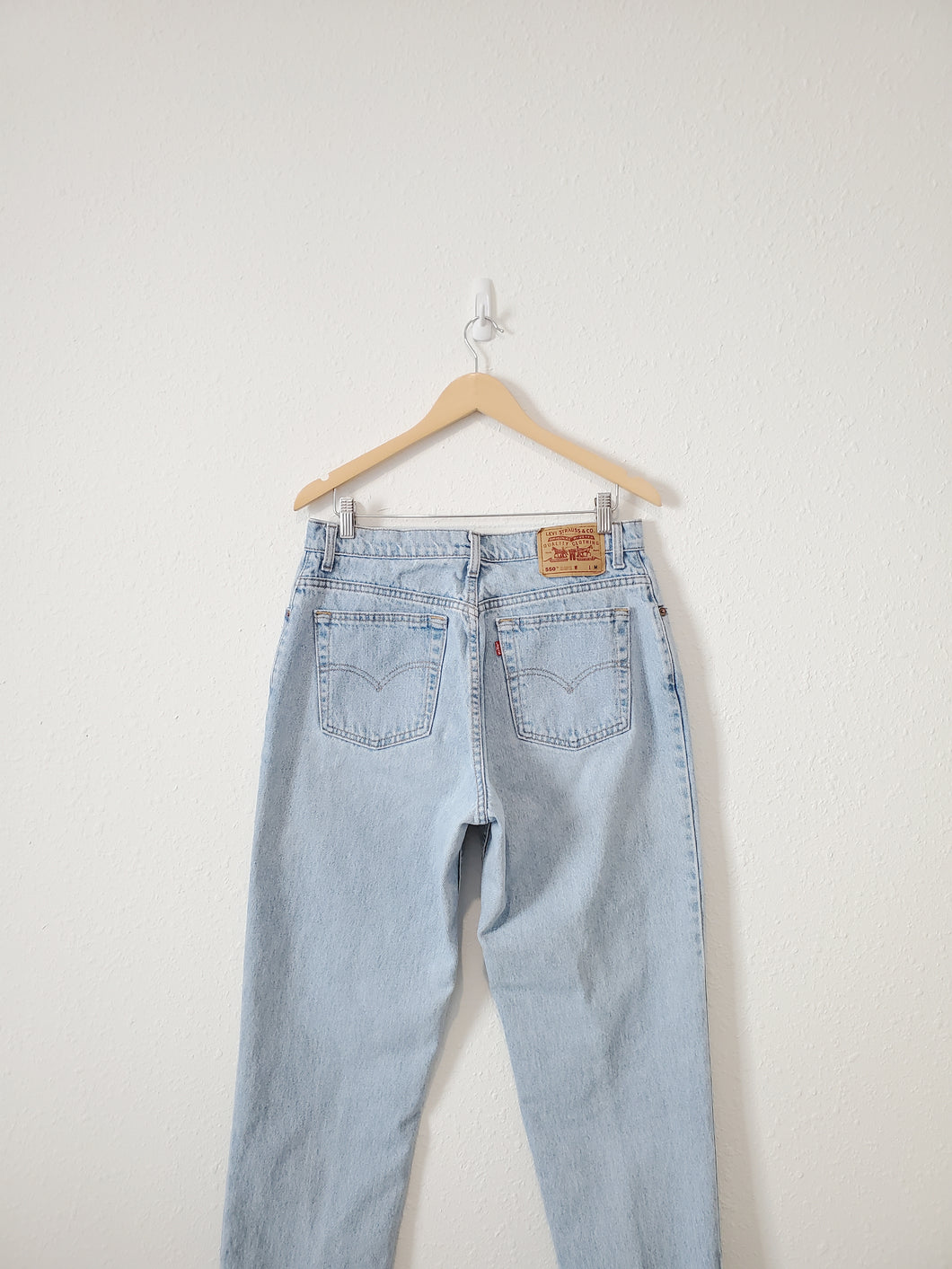 Vintage Levi's 550 Relaxed Jeans (32)