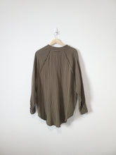 Load image into Gallery viewer, Aerie Olive Gauze Button Up (XS)
