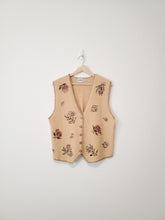 Load image into Gallery viewer, Vintage Floral Embroidered Vest (L/XL)
