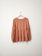 Load image into Gallery viewer, Burnt Orange Tiered Top (L)
