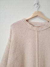 Load image into Gallery viewer, Cozy Oversized Sweater (M)
