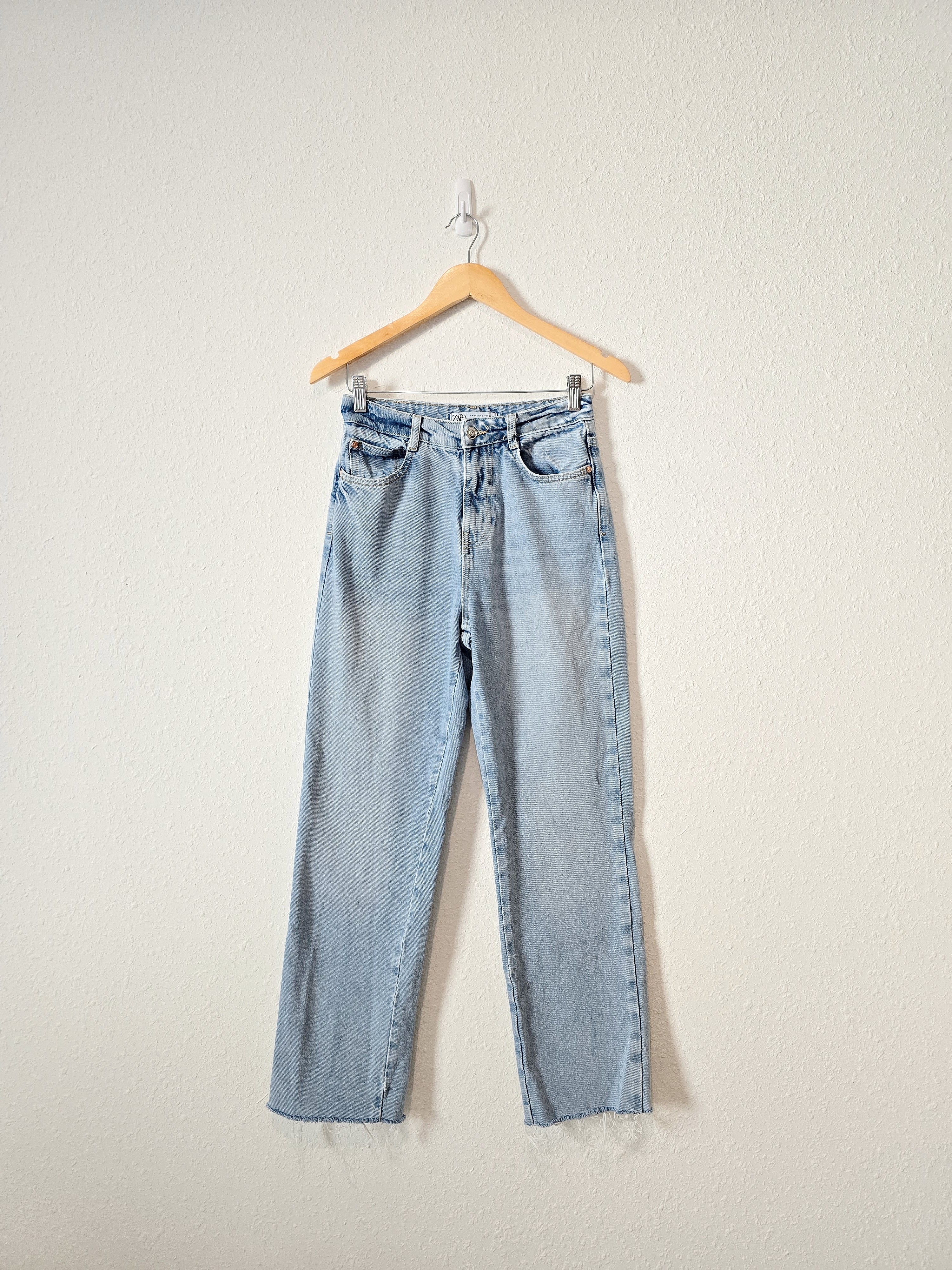 Zara Relaxed Straight Jeans (2)