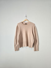 Load image into Gallery viewer, J.Crew Puff Sleeve Sweater (XL)
