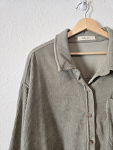 Load image into Gallery viewer, Sage Cord Button Up (M/L)

