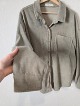 Load image into Gallery viewer, Sage Cord Button Up (M/L)
