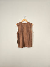 Load image into Gallery viewer, Brown Cable Knit Sweater Tank (L)

