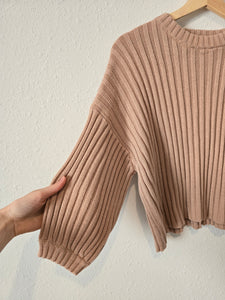 Neutral Ribbed Crop Sweater (S/M)