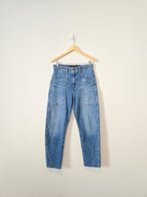 Load image into Gallery viewer, Veronica Beard Barrel Jeans (29)
