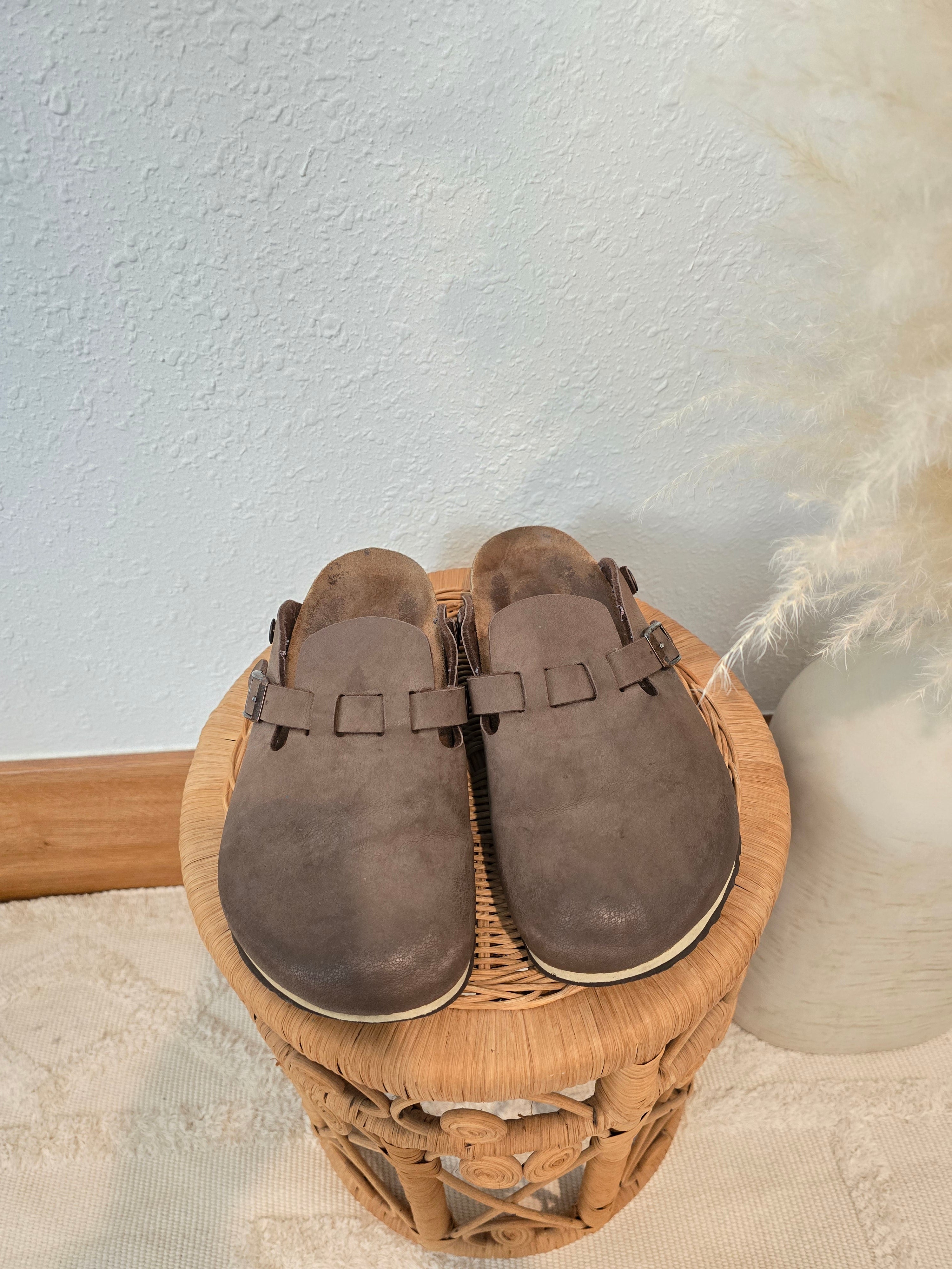 Brown Birkenstock Clogs (7)