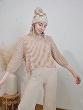 Load image into Gallery viewer, Neutral Ribbed Crop Sweater (S/M)
