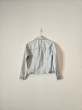 Load image into Gallery viewer, Madewell Boxy Denim Jacket (XS)
