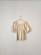 Load image into Gallery viewer, Cord Puff Sleeve Top (S)
