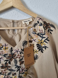 Floral Embroidered Linen Dress (M/L)