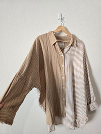 Oversized Linen Button Up (M)