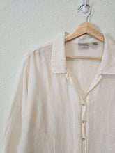 Load image into Gallery viewer, Vintage Linen Silk Button Up (XL)
