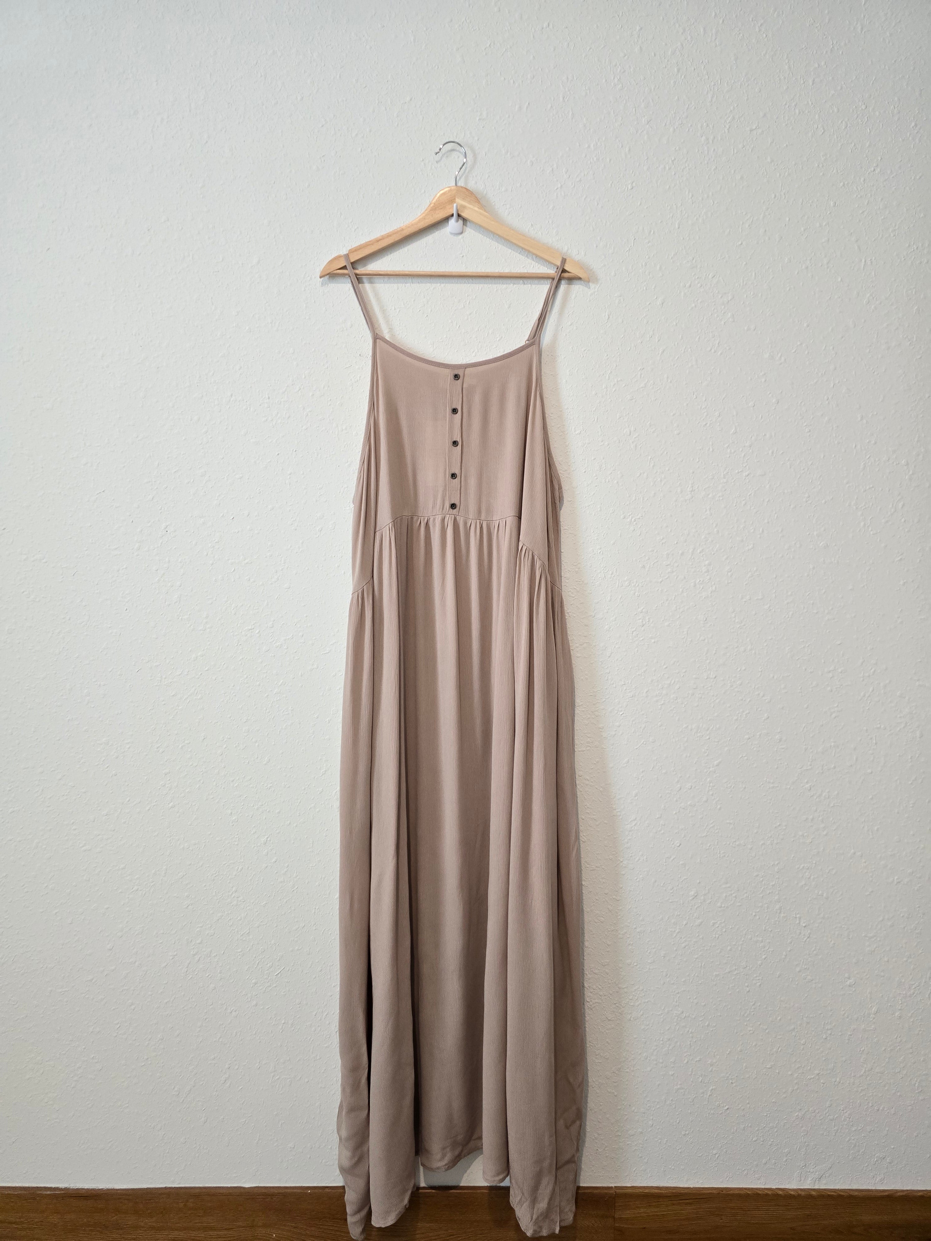 NEW Boutique Maxi Dress (3X)