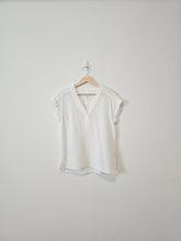 Load image into Gallery viewer, White Cotton Gauze Top (XS)
