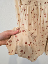 Load image into Gallery viewer, Floral Smocked Mini Dress (S)
