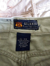 Load image into Gallery viewer, Vintage Sage Straight Jeans (24)
