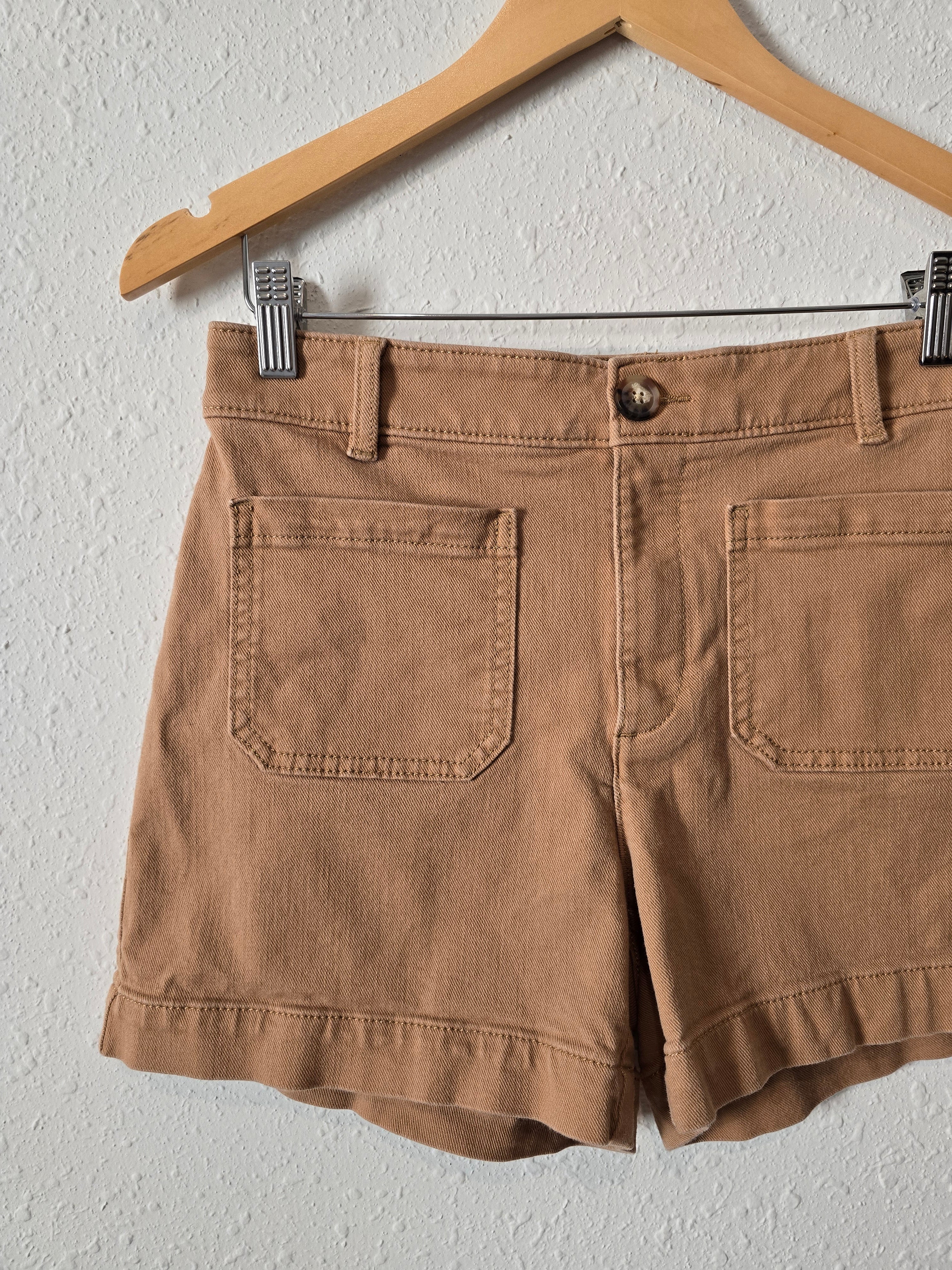 Loft Camel Pocket Front Shorts (2)