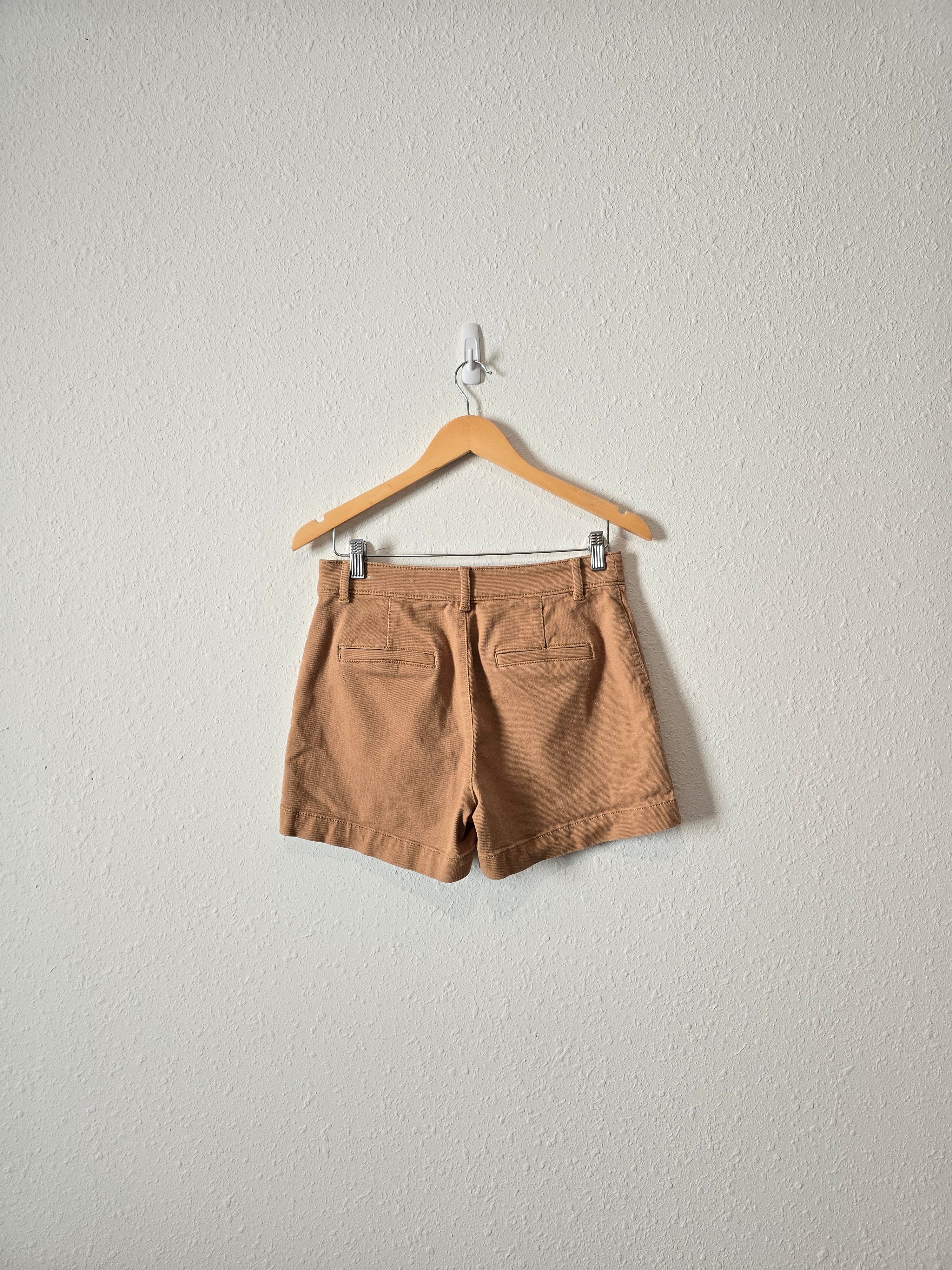 Loft Camel Pocket Front Shorts (2)