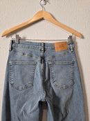 Urban Light Wash Flare Jeans (27)