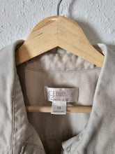 Load image into Gallery viewer, Vintage Oat Button Up Jacket (1X)
