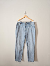 A&F 90s Straight Jeans (35/20 long)