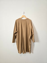 Load image into Gallery viewer, NEW Brown Ribbed Romper (4X)
