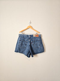 NEW Levi's High Rise Mom Shorts (18W)