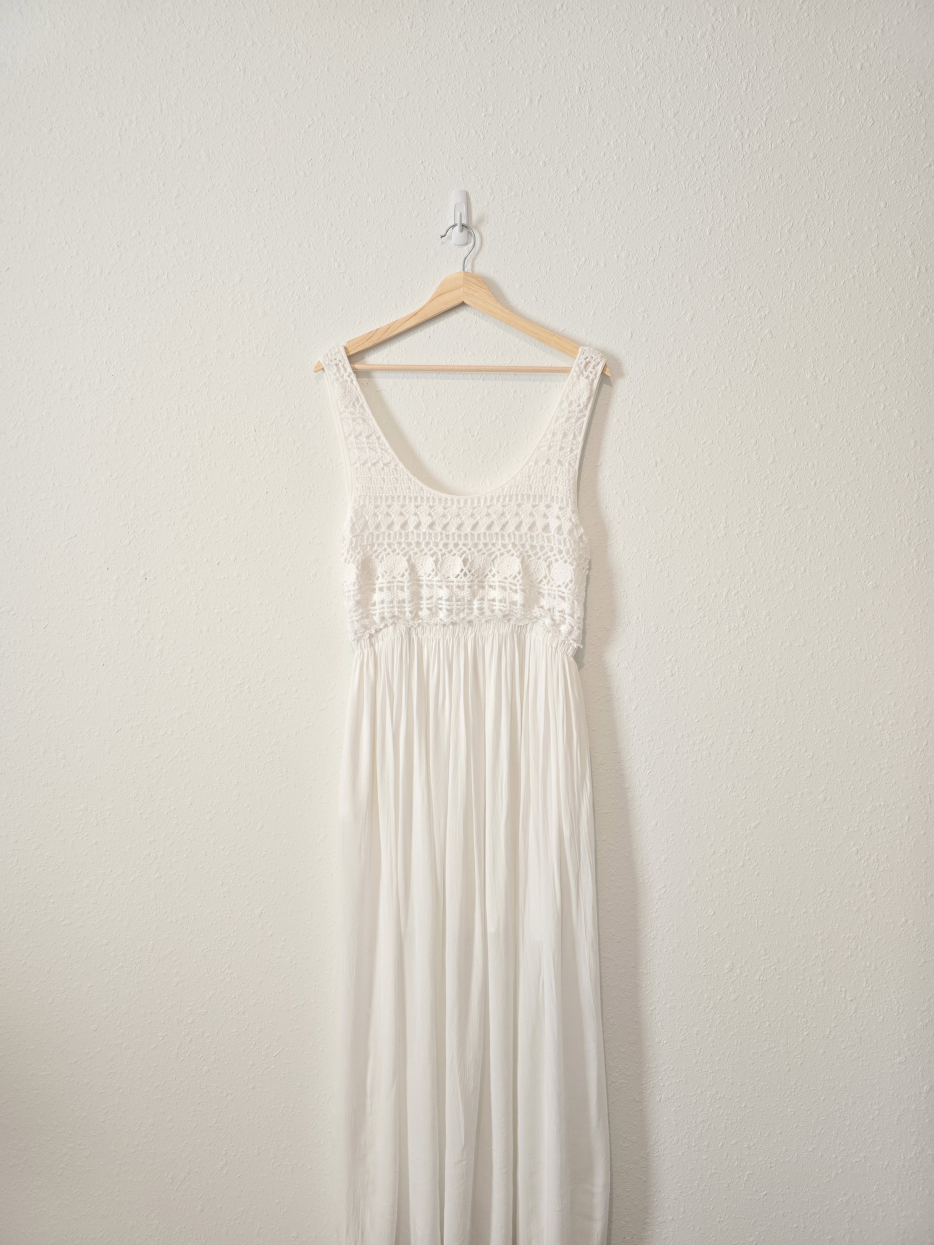 Boutique Crochet Maxi Dress (M)