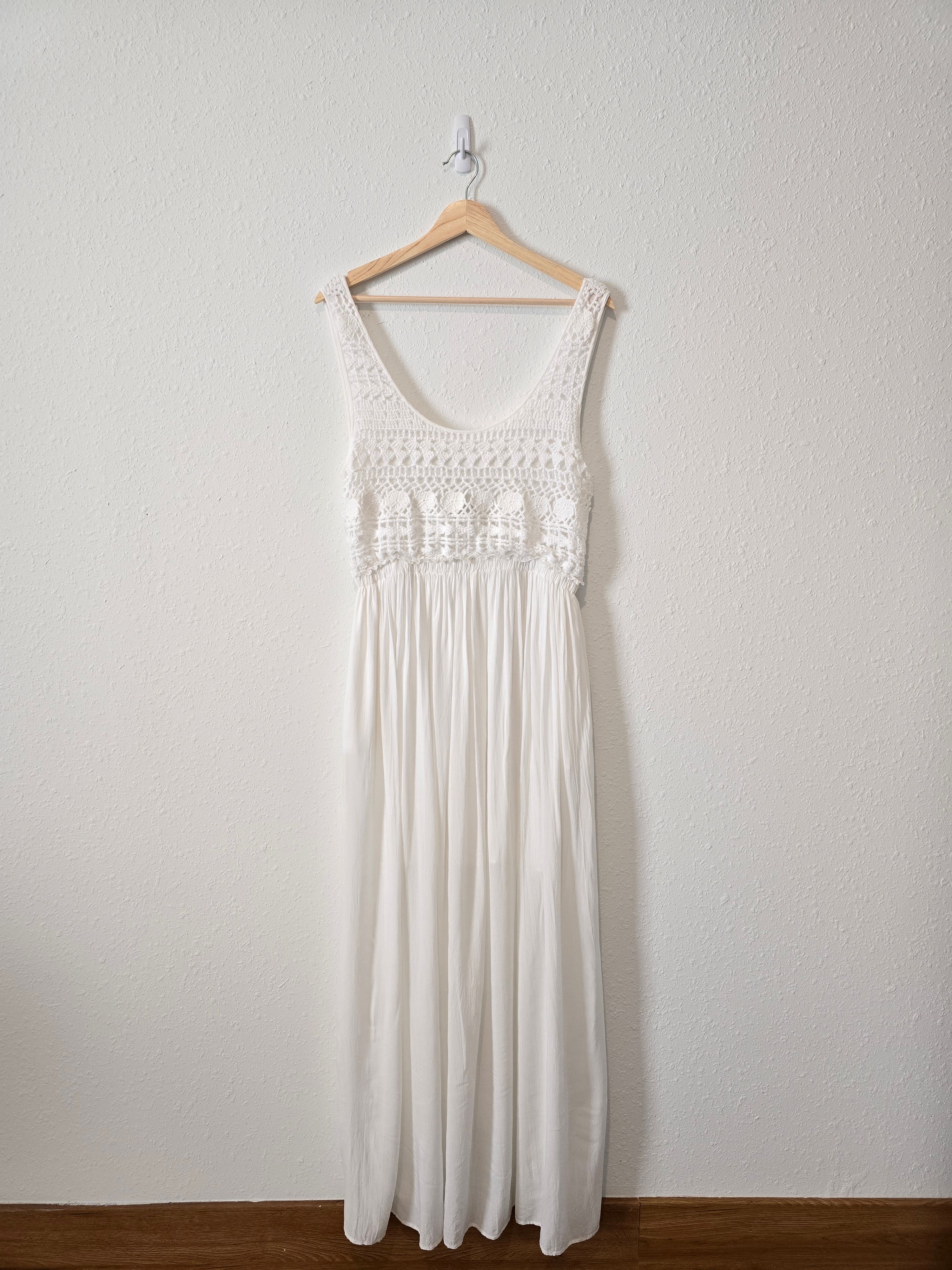 Boutique Crochet Maxi Dress (M)